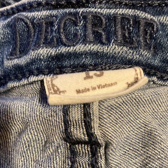 Decree Slim Boot Jeans - Picture 10 of 10